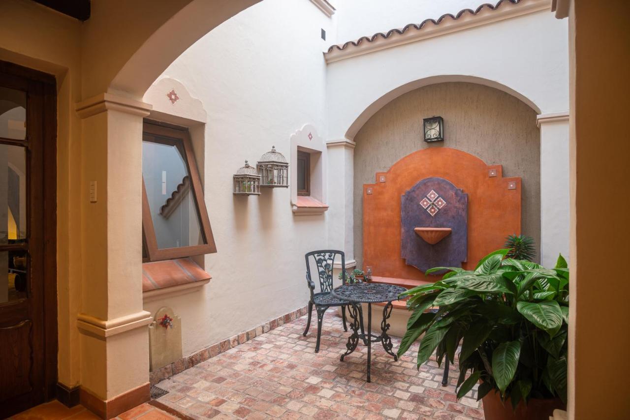 Hotel Boutique Balcon De La Plaza Сальта Екстер'єр фото