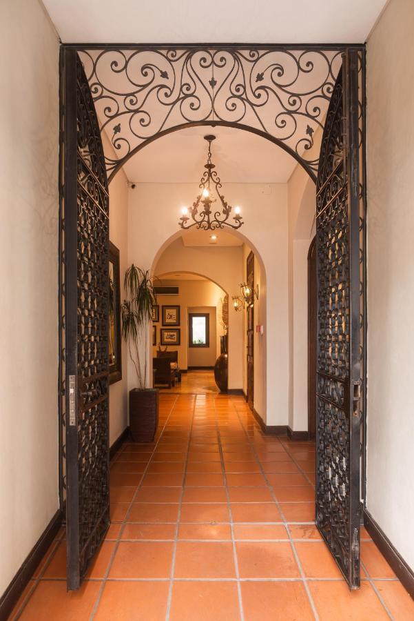 Hotel Boutique Balcon De La Plaza Сальта Екстер'єр фото
