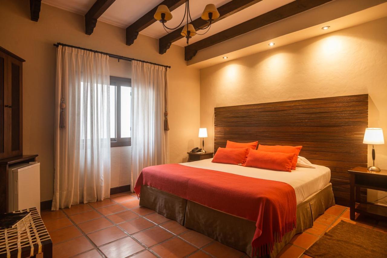 Hotel Boutique Balcon De La Plaza Сальта Екстер'єр фото